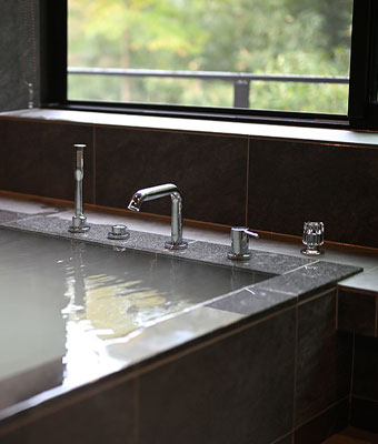 SUITE VILLA 箱根 湯治retreat